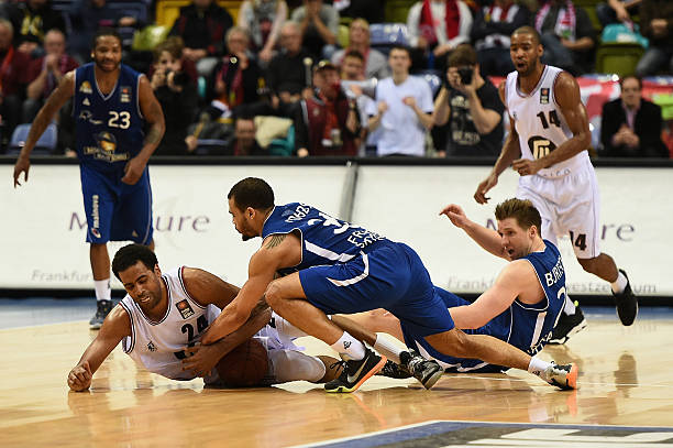 特别是在亚 特别是在亚