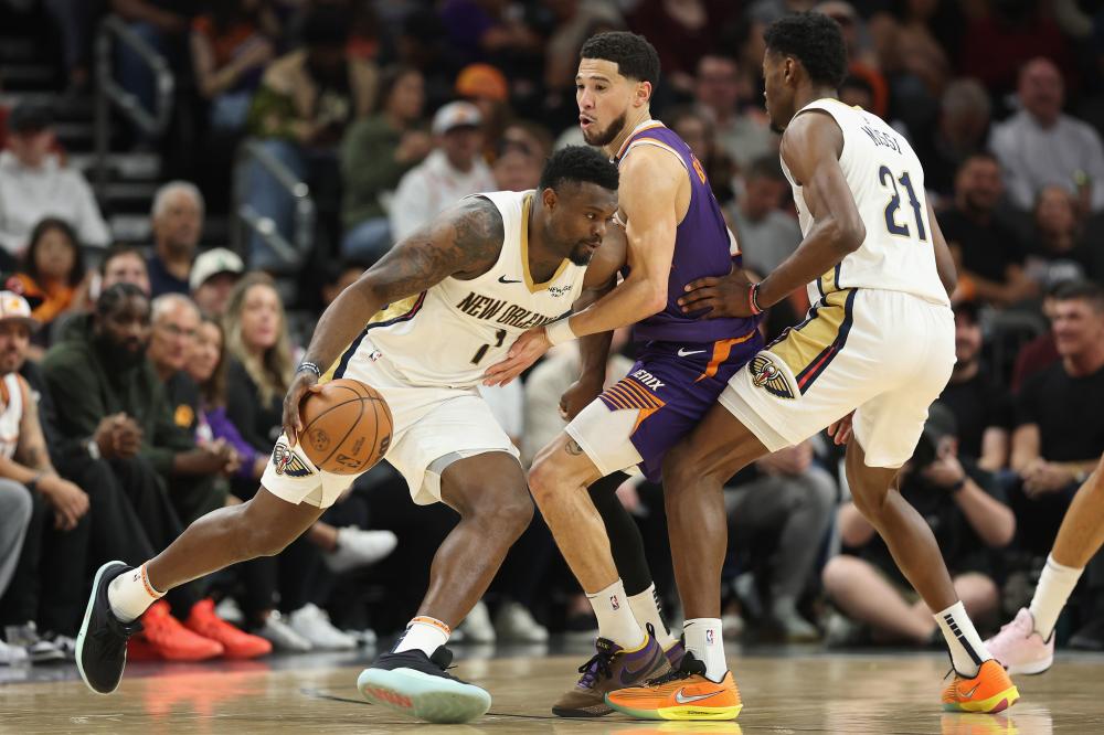 瓜帅：上次我们来这里像穿着拖鞋来度假，这次像真正的团队.